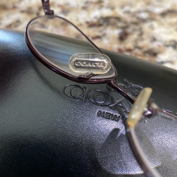 Coach Glasses Della (128) Burgundy - Picture 10 of 10